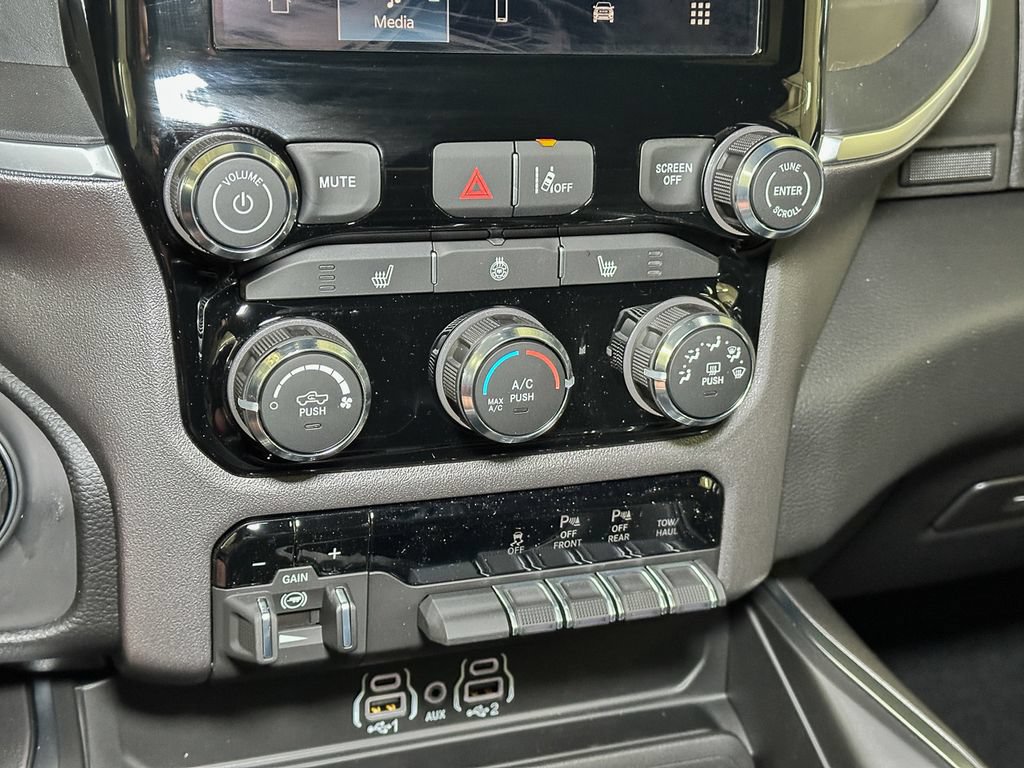 New 2026 RAM 1500 Big Horn AWD/4WD image 28