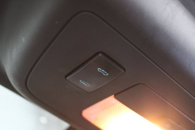 Used 2015 Chevrolet Camaro LT RWD image 22