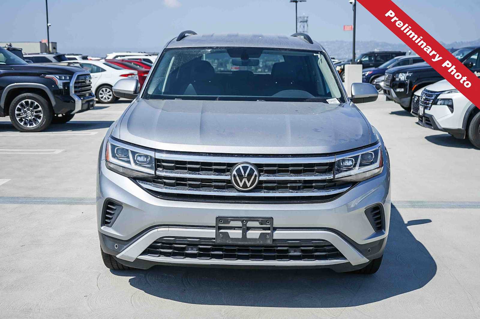 Used 2021 Volkswagen Atlas SE FWD image 2