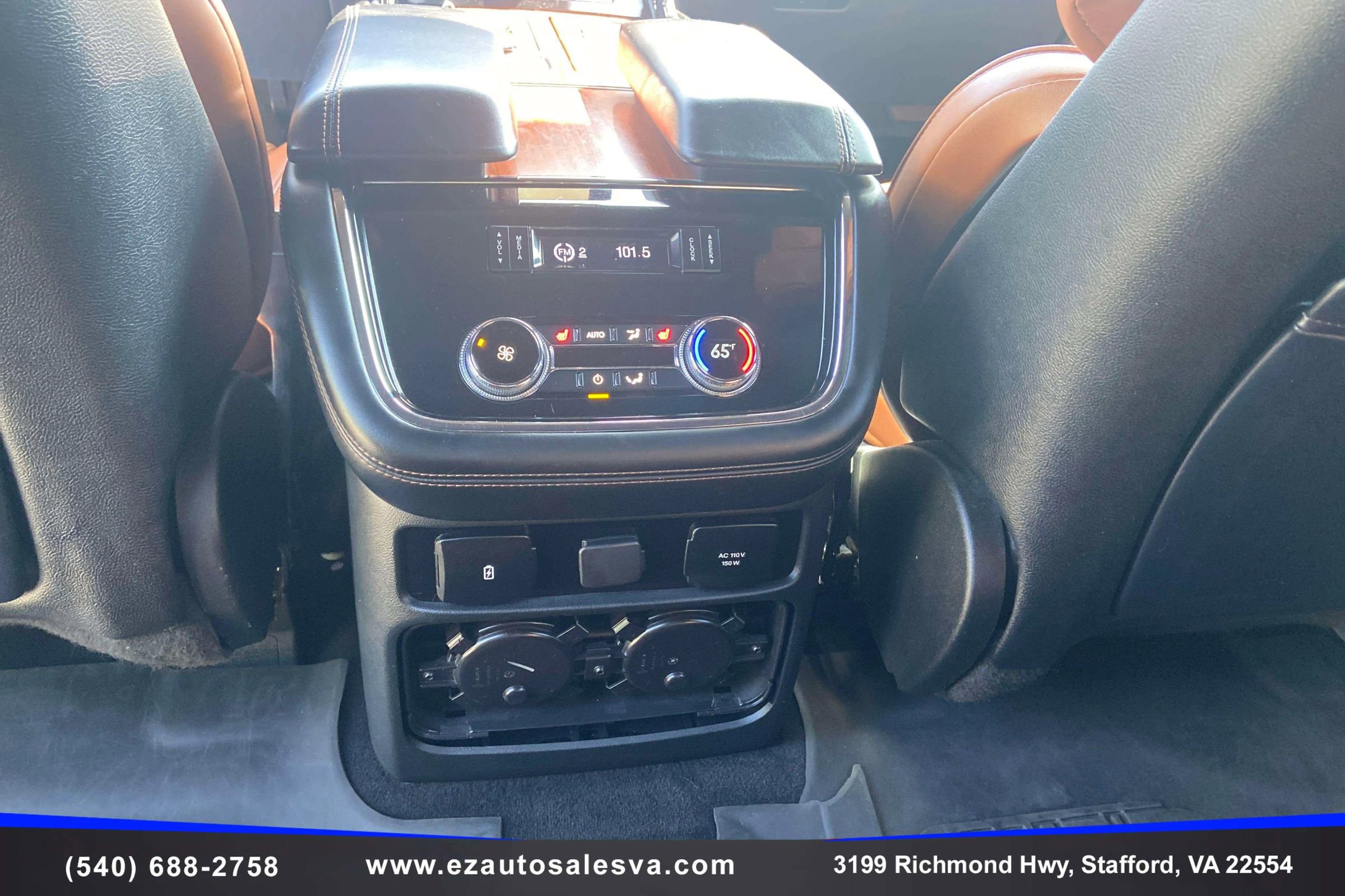 Used 2018 Lincoln Navigator Reserve w/ Technology Package AWD/4WD image 26