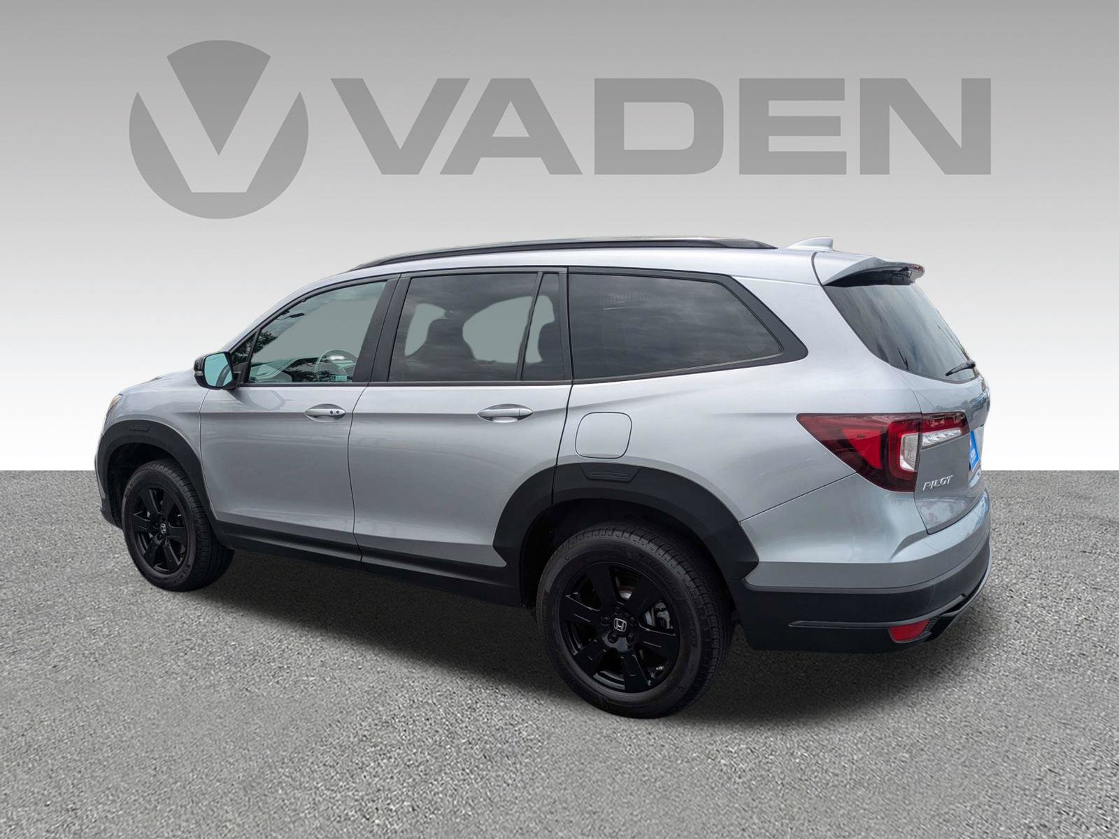 Used 2022 Honda Pilot TrailSport image 31