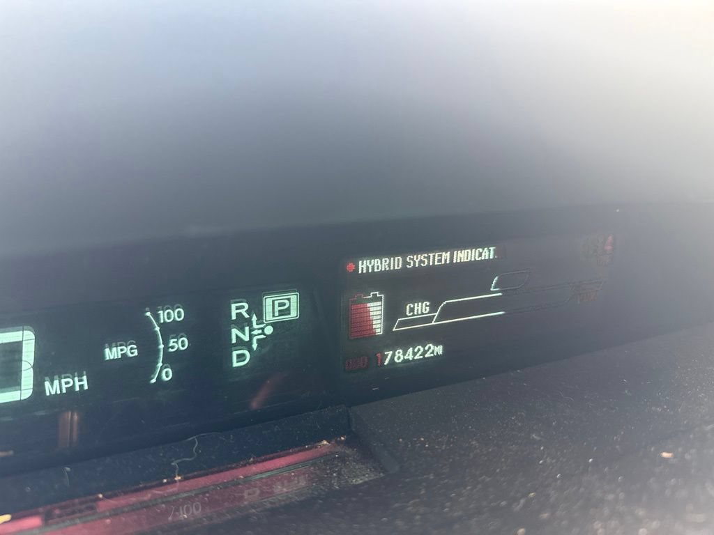 Used 2010 Toyota Prius Five FWD image 4
