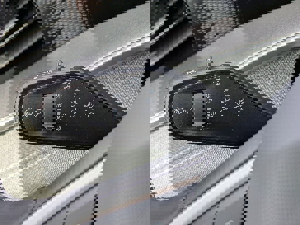 Certified 2026 Volkswagen Tiguan S image 38