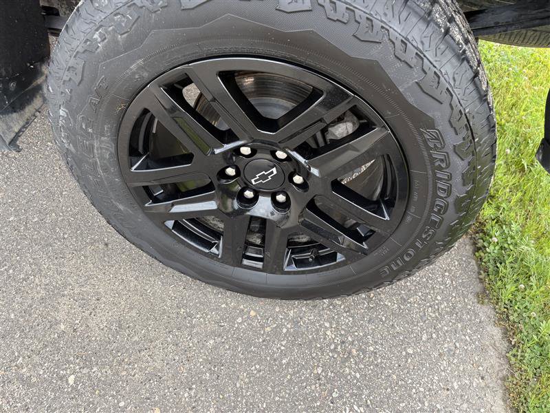 Used 2023 Chevrolet Silverado 1500 LT Trail Boss w/ Protection Package image 6