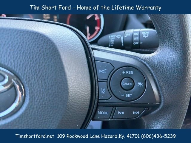 Used 2025 Toyota RAV4 XLE w/ Convenience Package image 23