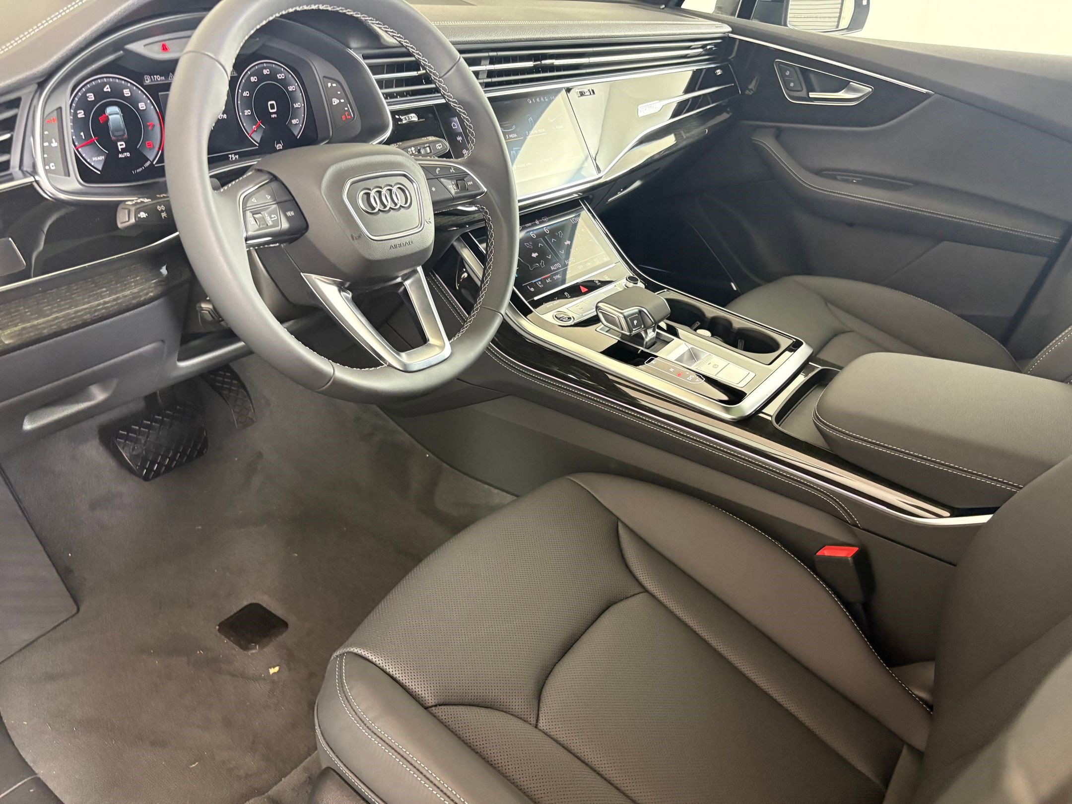 New 2026 Audi Q7 3.0T Premium Plus image 4