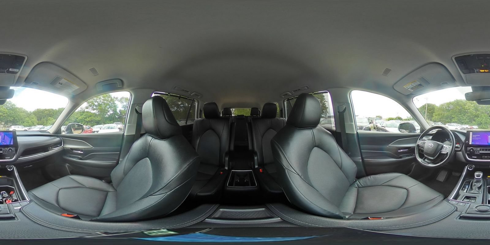 Used 2025 Toyota Grand Highlander FWD image 44