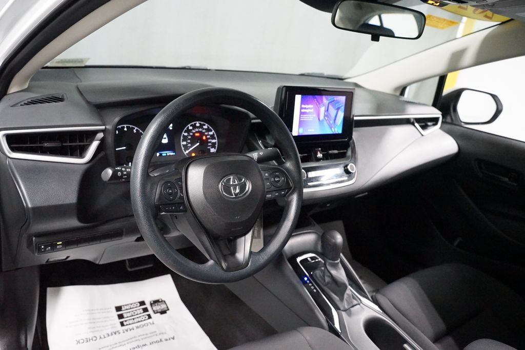Certified 2024 Toyota Corolla LE FWD image 11