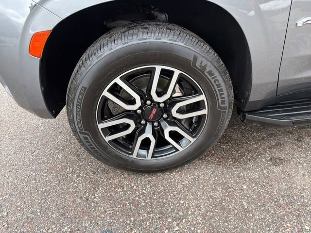 Used 2021 GMC Yukon AT4 w/ Rear Media and Nav Package image 27