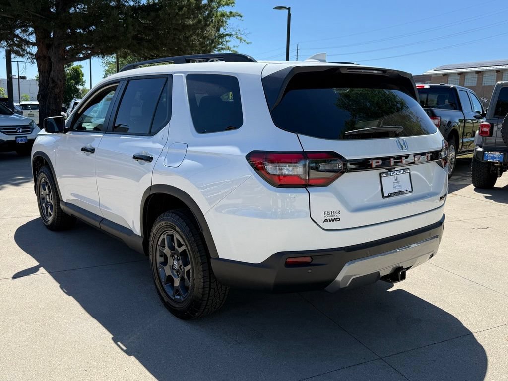 Certified 2026 Honda Pilot TrailSport image 8