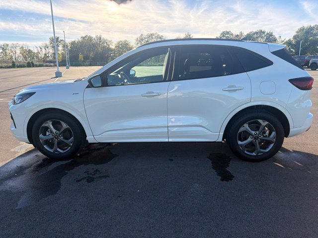 Used 2023 Ford Escape ST-Line w/ Equipment Group 301A FWD image 15