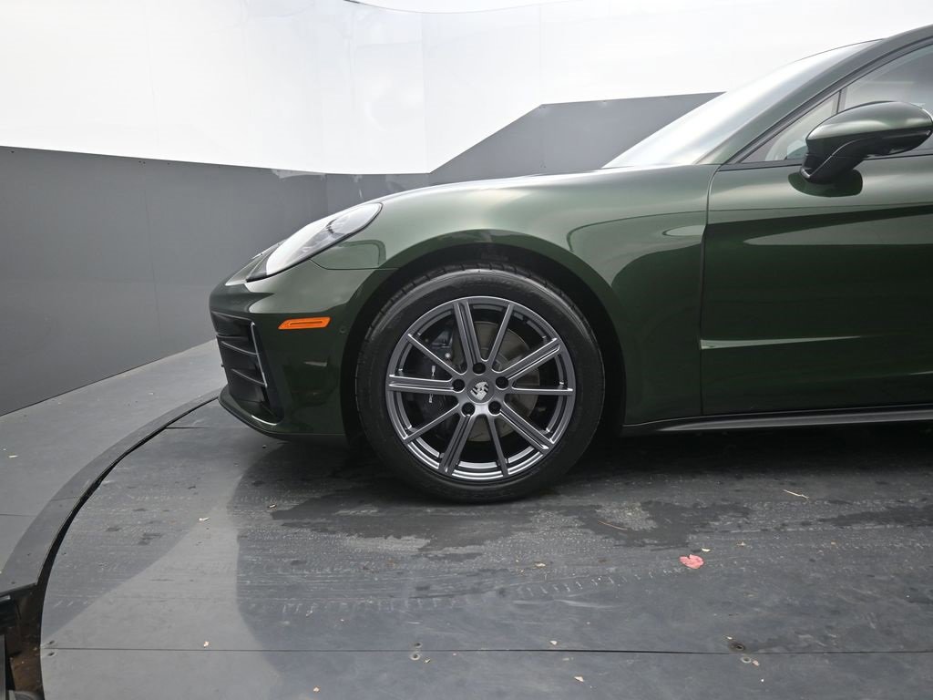 New 2025 Porsche Panamera image 11