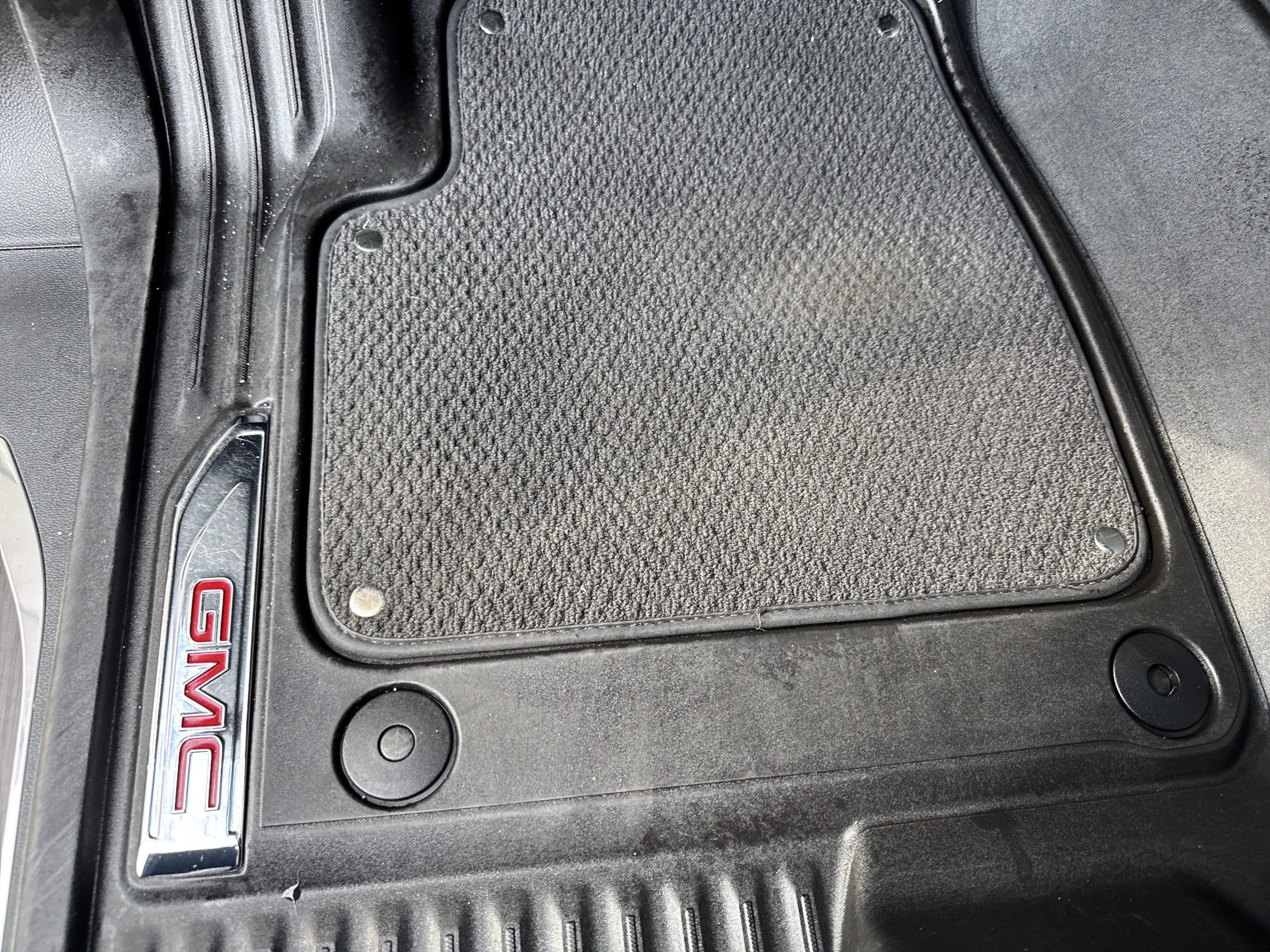 Used 2025 GMC Sierra 2500 AT4X AWD/4WD image 18
