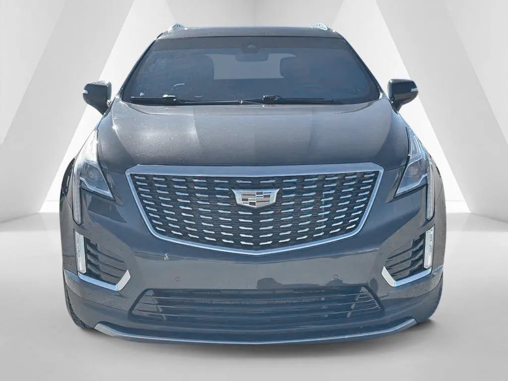 Used 2021 Cadillac XT5 Premium Luxury AWD/4WD image 2