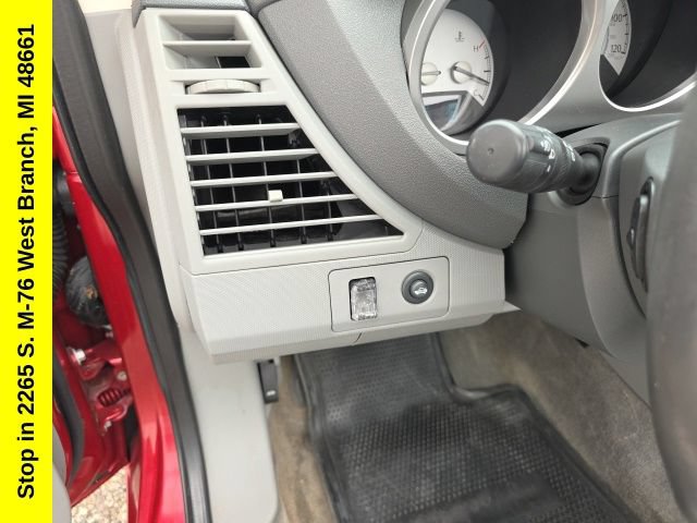Used 2008 Chrysler Sebring Limited w/ Luxury Group FWD image 19