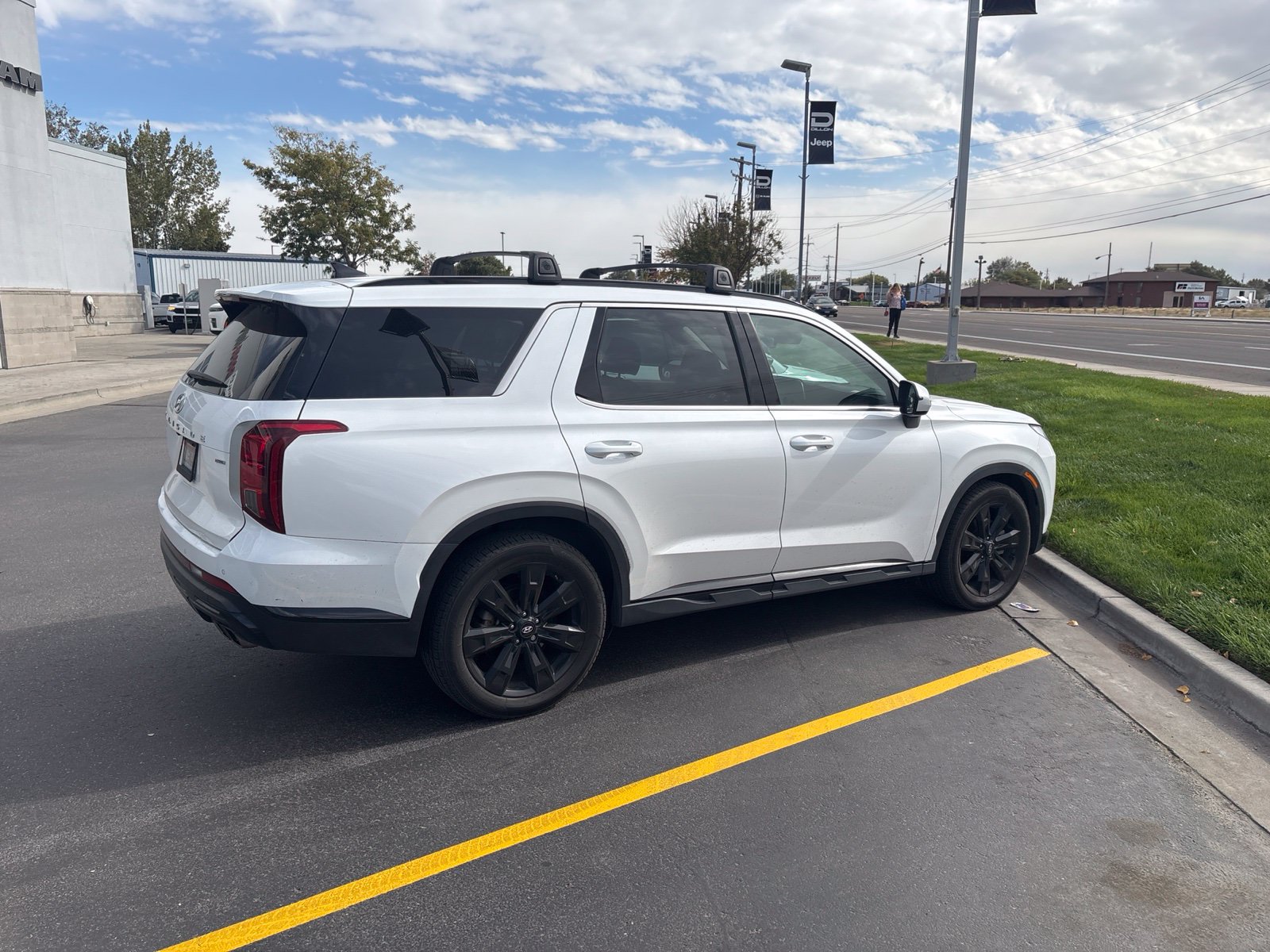 Used 2023 Hyundai Palisade XRT w/ Cargo Package AWD/4WD image 2