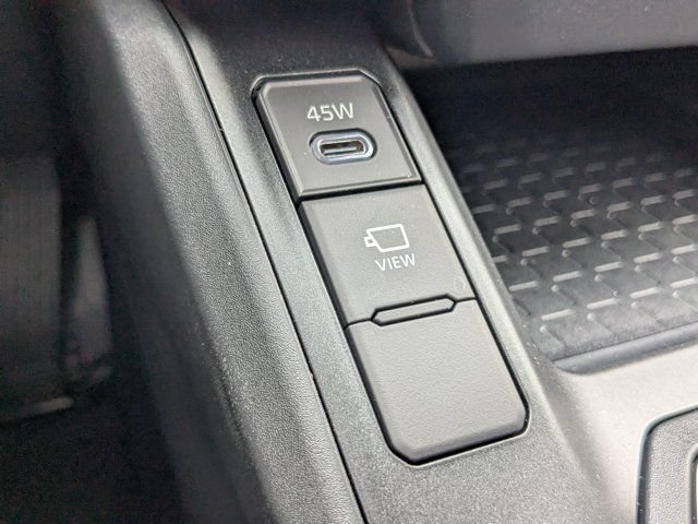 New 2026 Toyota RAV4 XSE AWD/4WD image 31