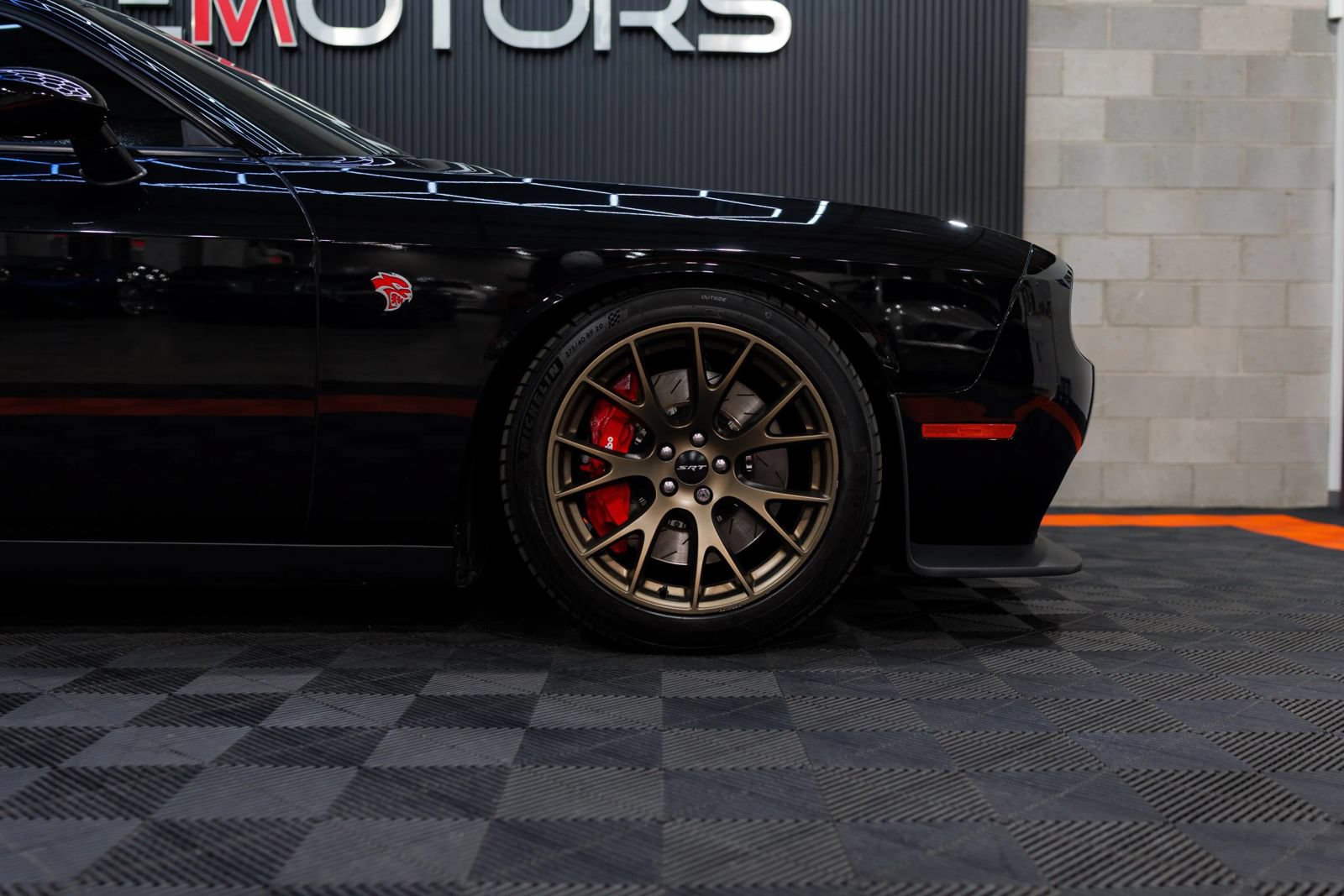 Used 2016 Dodge Challenger SRT Hellcat RWD image 15