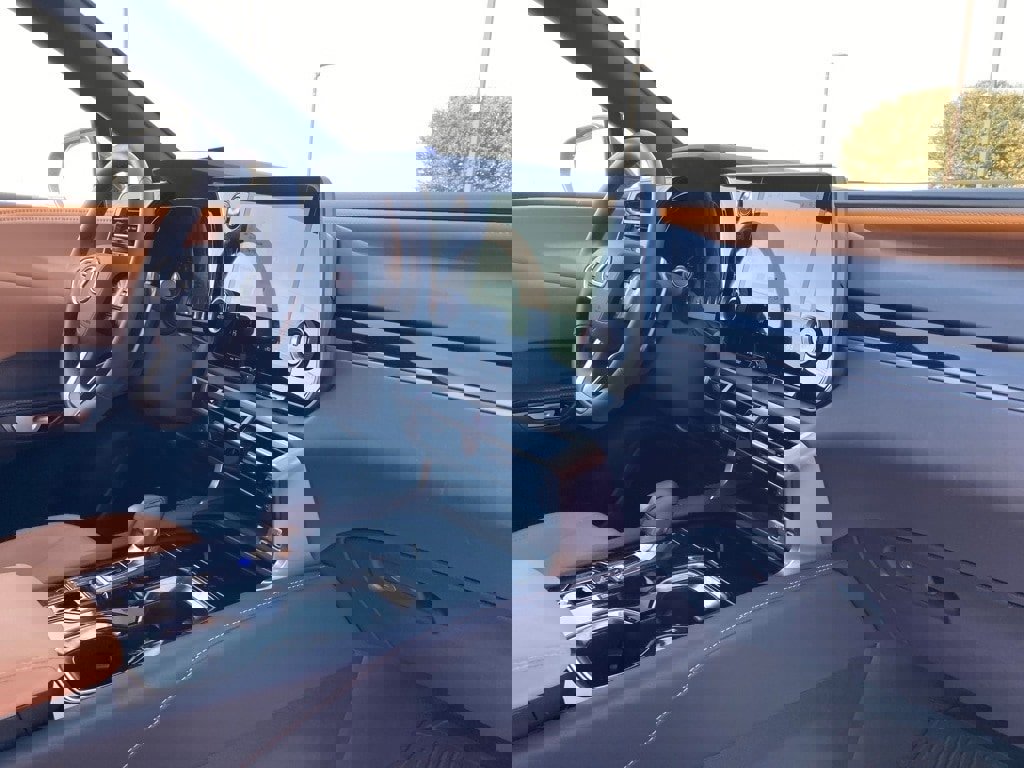 Used 2025 Lexus RX 350h image 12