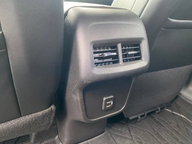 Certified 2024 Chevrolet Equinox RS w/ LPO, Floor Liner Package AWD/4WD image 17