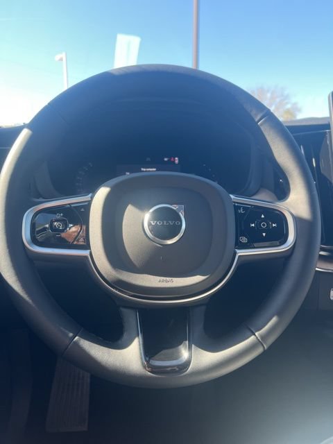 New 2026 Volvo XC60 T8 Plus w/ Climate Package PRO AWD/4WD image 14
