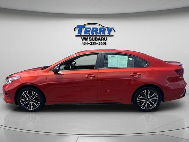 Used 2023 Kia Forte GT-Line FWD image 3