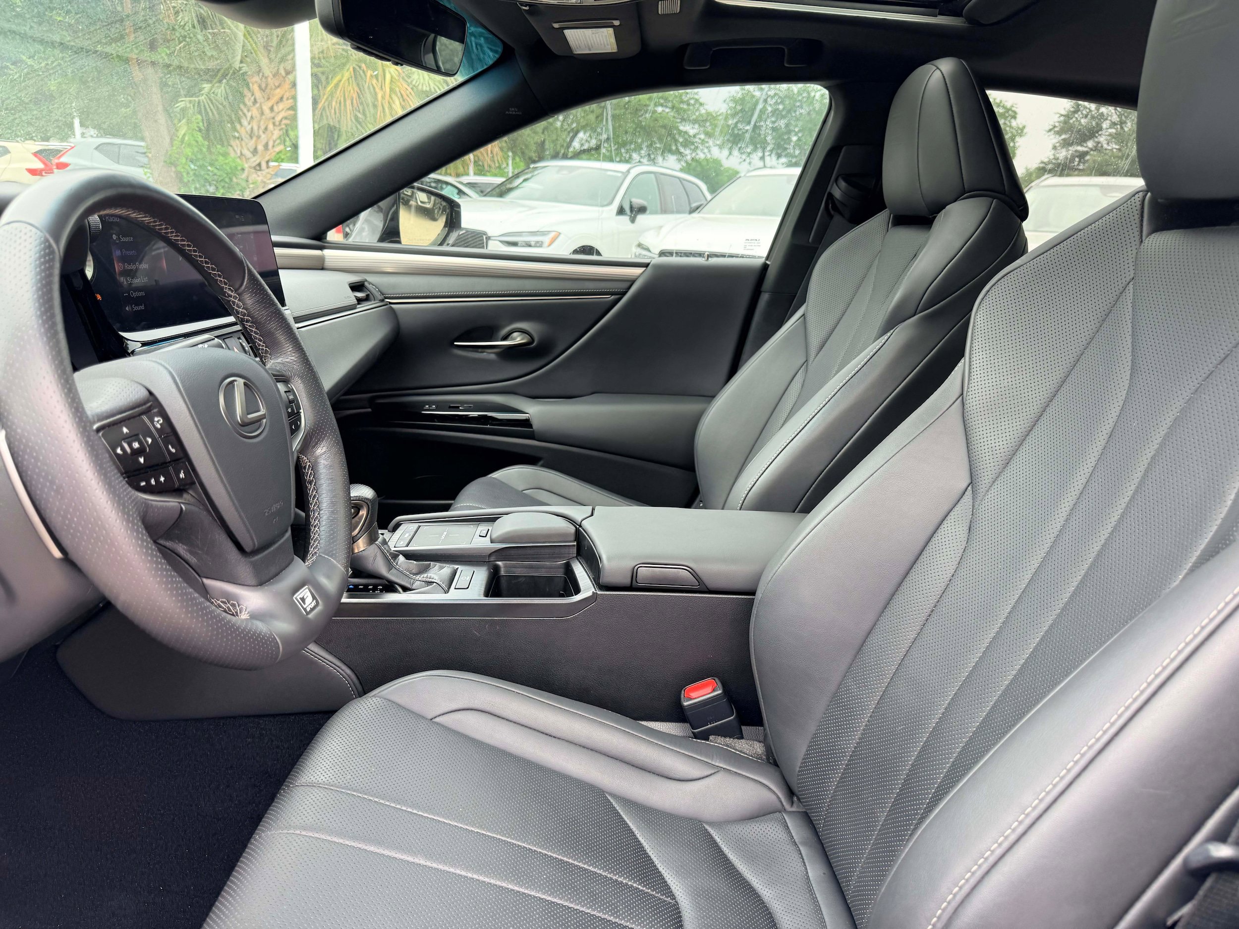 Used 2022 Lexus ES 350 F Sport FWD image 11