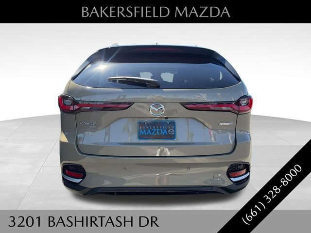 Certified 2025 MAZDA CX-70 Plug-In Hybrid w/ Premium Pkg AWD/4WD image 4