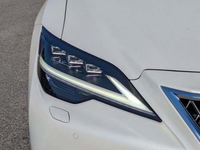 Used 2021 Lexus LS 500 AWD w/ Interior Upgrade Package image 10