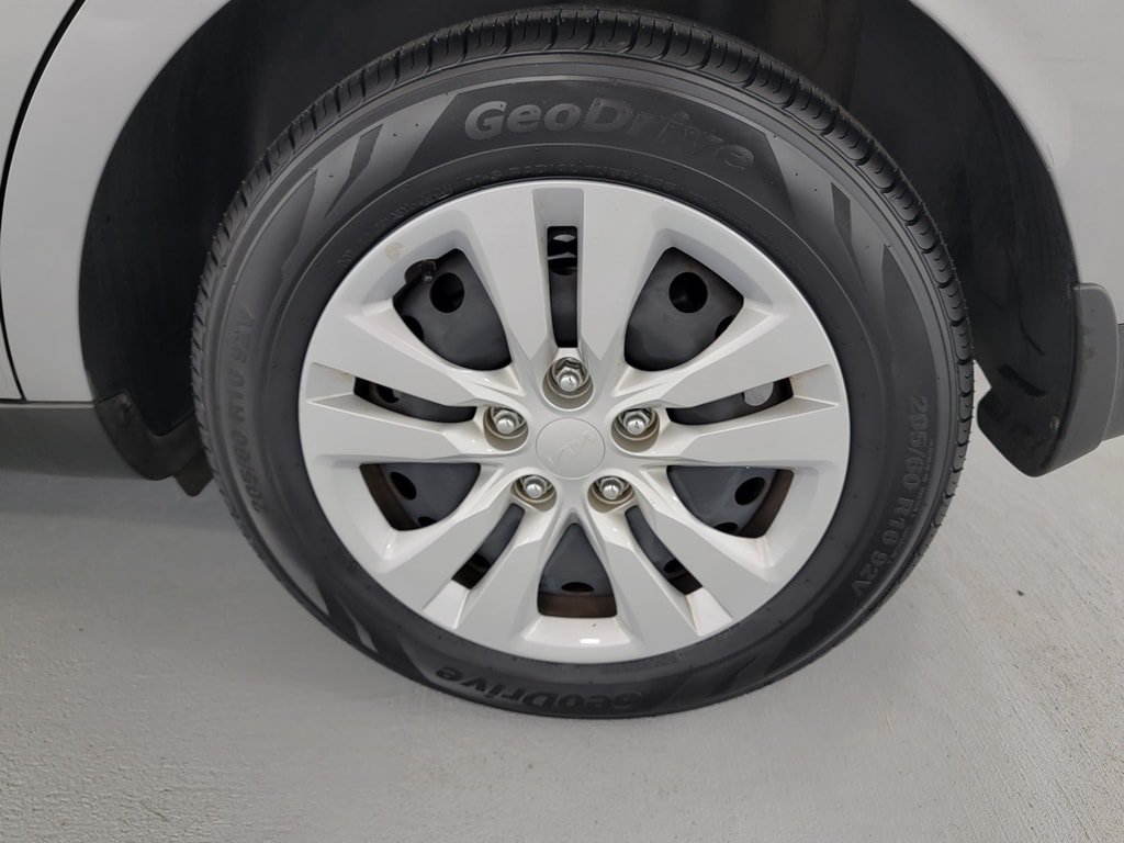 Used 2023 Kia Soul LX FWD image 11