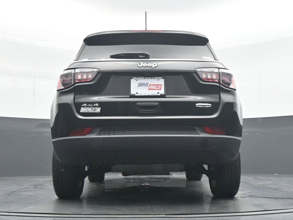 Used 2022 Jeep Compass Latitude w/ Sun and Sound Group image 29