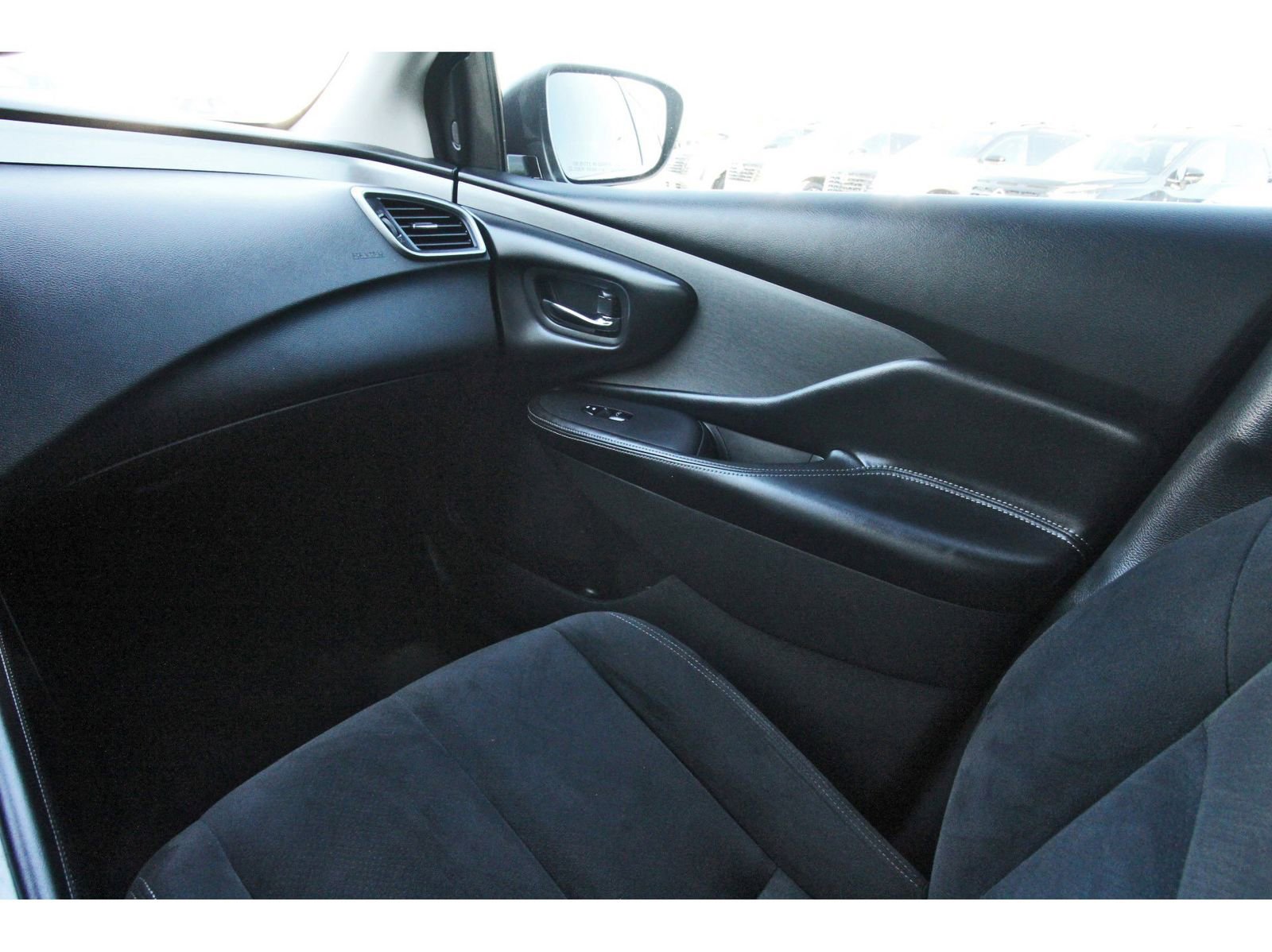 Used 2022 Nissan Murano S image 13