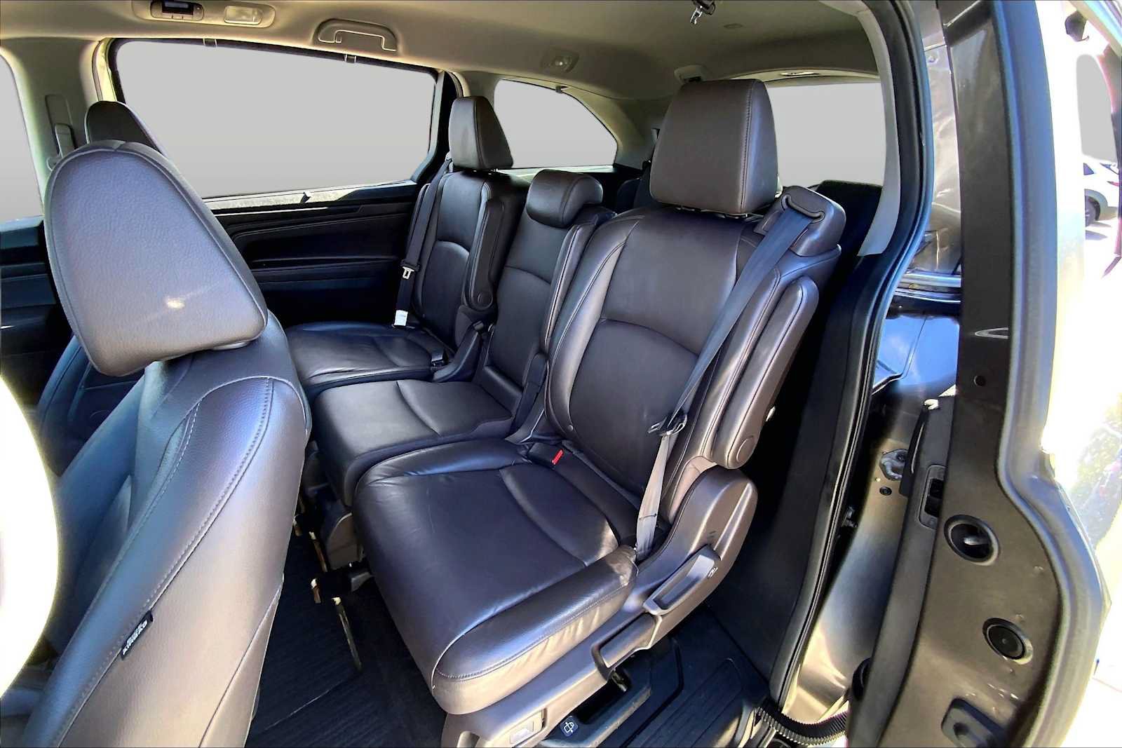 Used 2018 Honda Odyssey EX-L image 16
