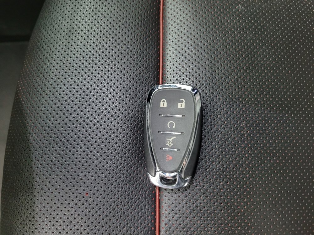 Used 2021 Chevrolet Blazer RS w/ Enhanced Convenience Package FWD image 32