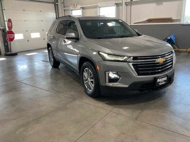 Used 2023 Chevrolet Traverse LT AWD/4WD image 17