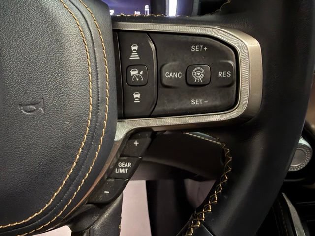 Used 2025 RAM 1500 Tungsten AWD/4WD image 35
