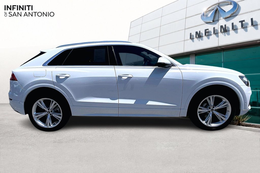 Used 2023 Audi Q8 Premium Plus w/ Premium Plus Package AWD/4WD image 45
