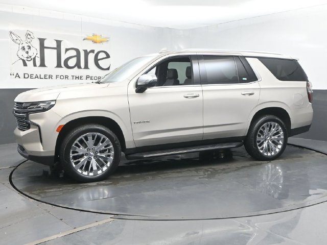 Used 2021 Chevrolet Tahoe Premier w/ Premium Package AWD/4WD image 38