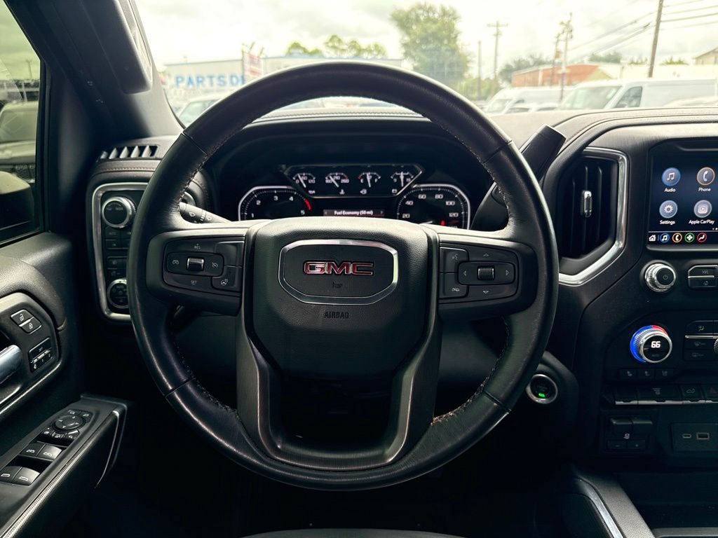 Used 2022 GMC Sierra 2500 AT4 w/ Gooseneck/5TH Wheel Package AWD/4WD image 17