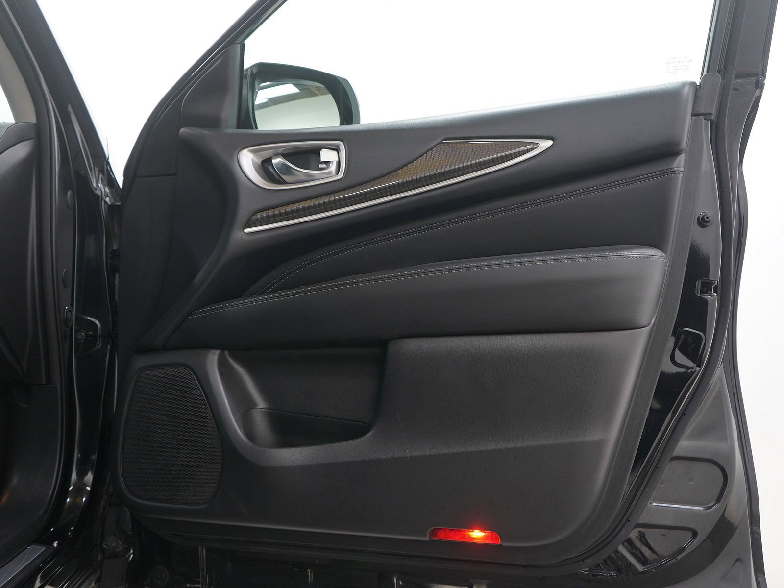 Used 2016 INFINITI QX60 Luxe image 9