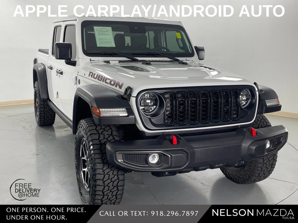 Used 2025 Jeep Gladiator Rubicon AWD/4WD image 4