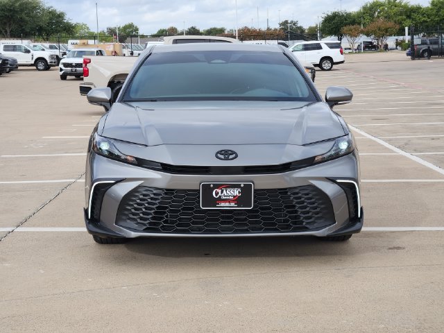 Used 2026 Toyota Camry SE w/ Convenience Package FWD image 9