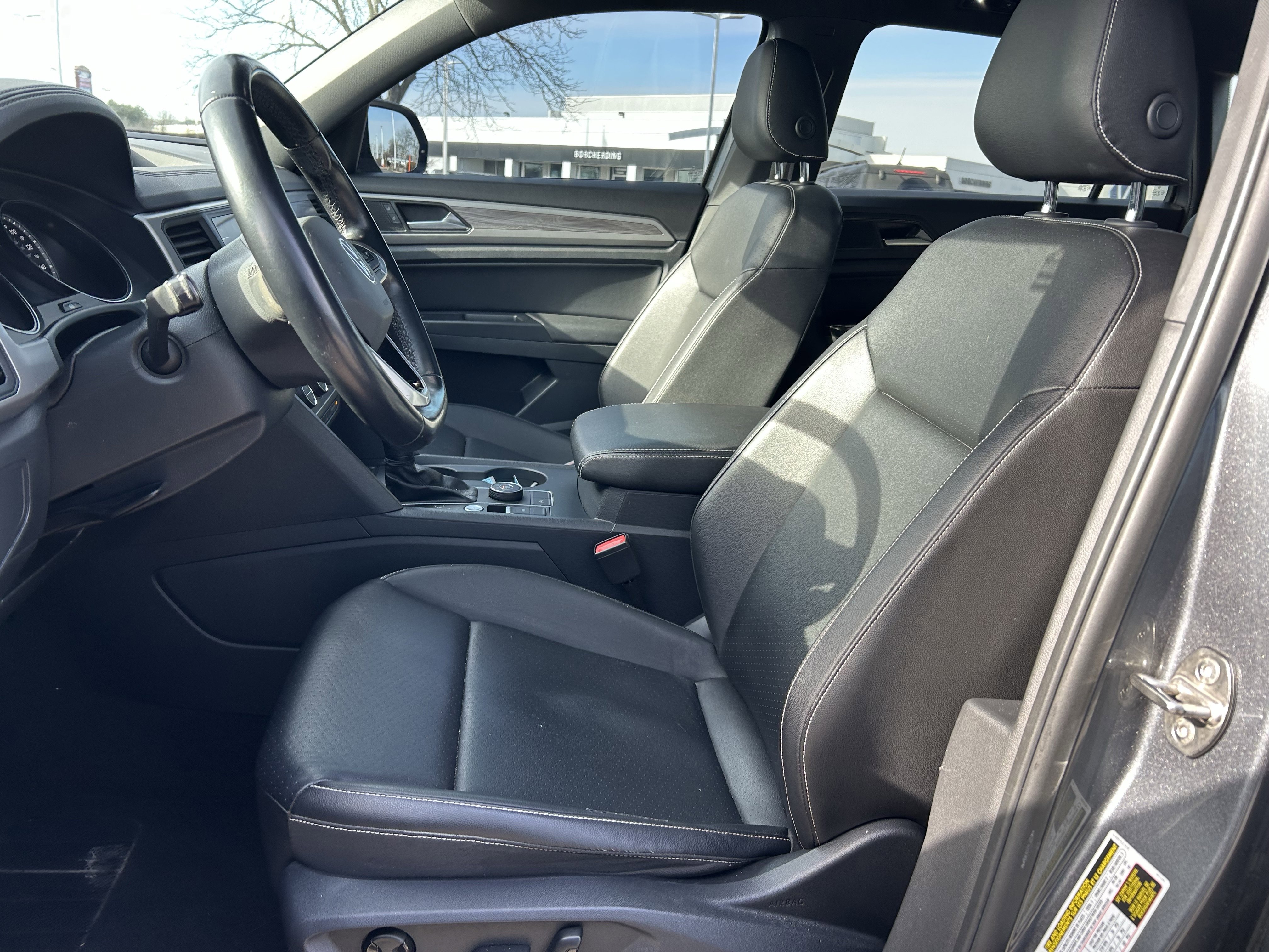 Used 2020 Volkswagen Atlas Cross Sport SE w/ Panoramic Sunroof Package AWD/4WD image 21