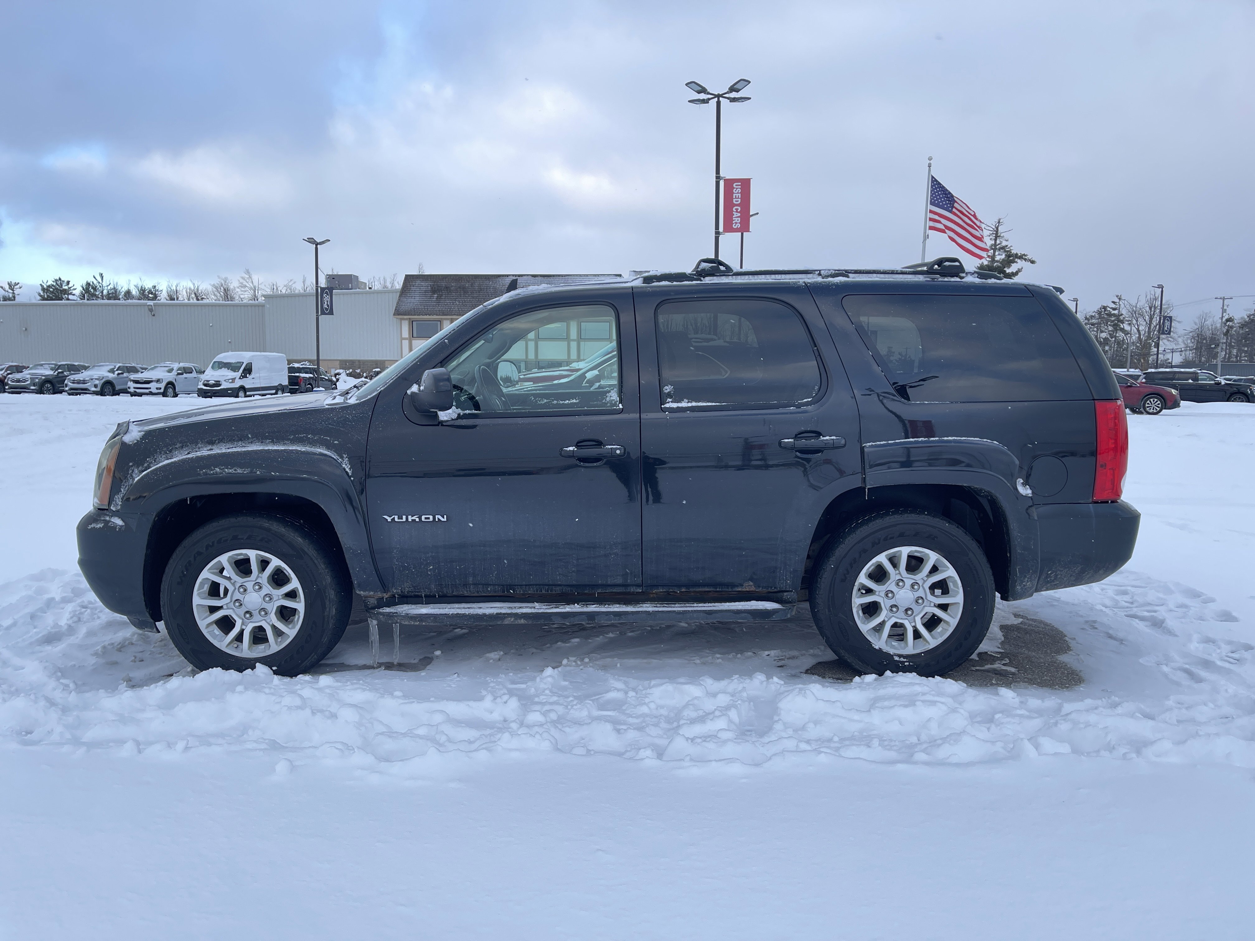 Used 2011 GMC Yukon SLT image 7