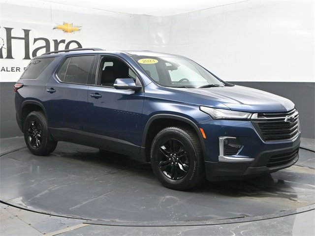 Used 2023 Chevrolet Traverse LT image 6