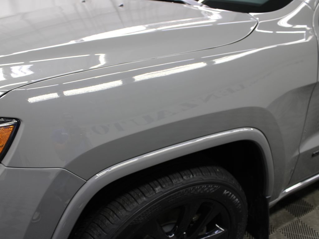 Used 2021 Jeep Grand Cherokee Altitude AWD/4WD image 47