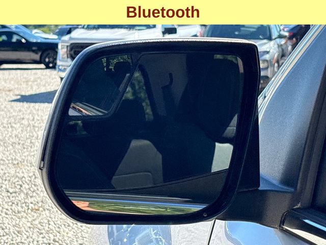Used 2017 Chevrolet Colorado LT w/ LT Convenience Package AWD/4WD image 7