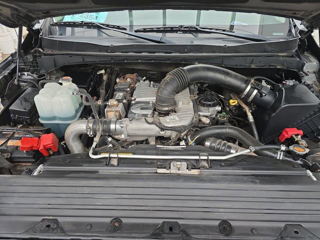 Used 2017 Nissan Titan SV image 21