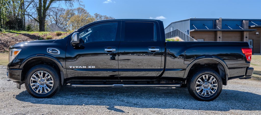 Used 2017 Nissan Titan Platinum Reserve AWD/4WD image 2