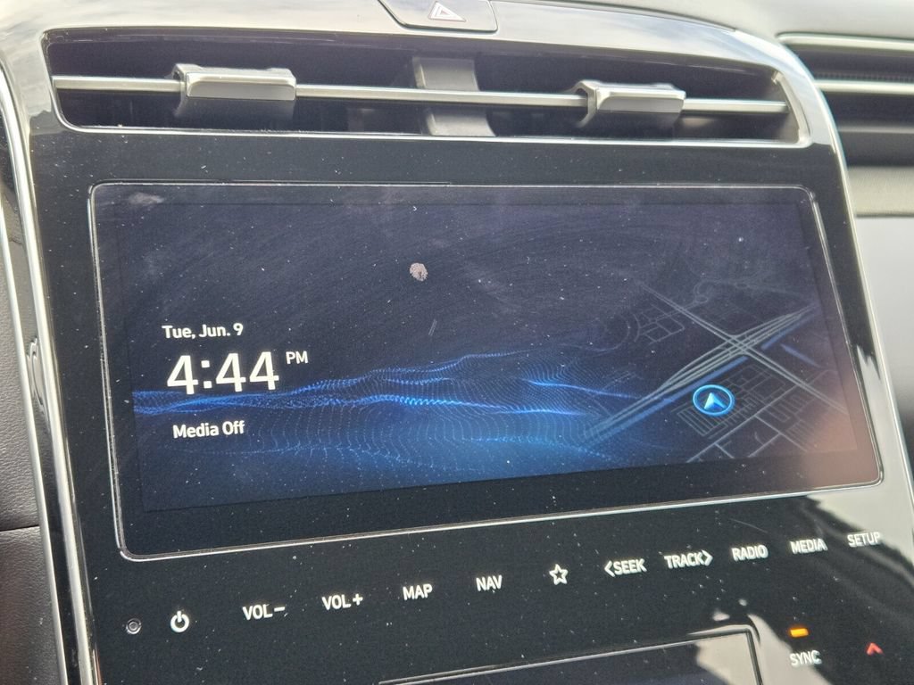 Certified 2024 Hyundai Santa Cruz Limited AWD/4WD image 19